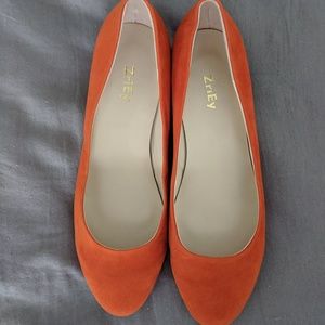 Bright Low Heel Pumps